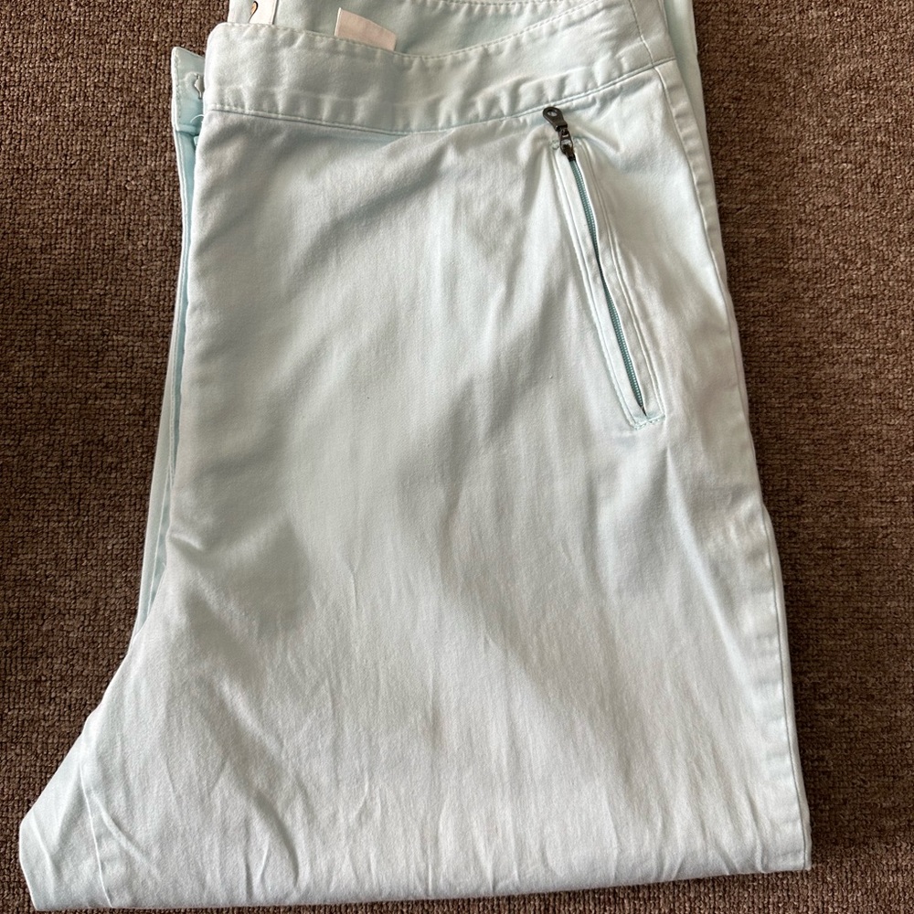Women’s Khaki Ankle Pants